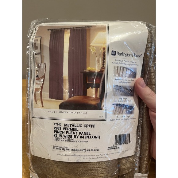 Vtg (2) Burlington House Metallic Crepe Drapery Panels Pinch Pleated 25x84" - Picture 3 of 4